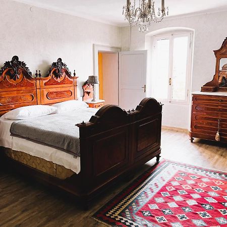 Casale Storico Enzo Villa Castelnuovo del Garda Bagian luar foto