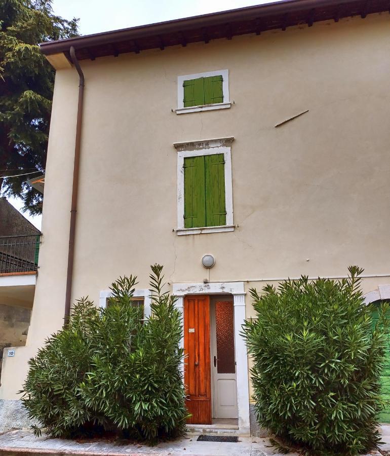 Casale Storico Enzo Villa Castelnuovo del Garda Bagian luar foto