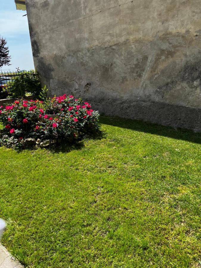 Casale Storico Enzo Villa Castelnuovo del Garda Bagian luar foto