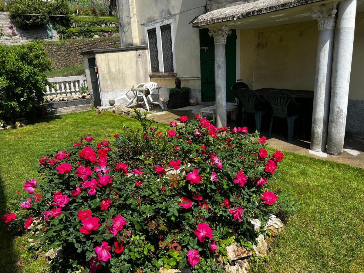 Casale Storico Enzo Villa Castelnuovo del Garda Bagian luar foto