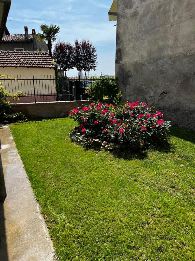 Casale Storico Enzo Villa Castelnuovo del Garda Bagian luar foto